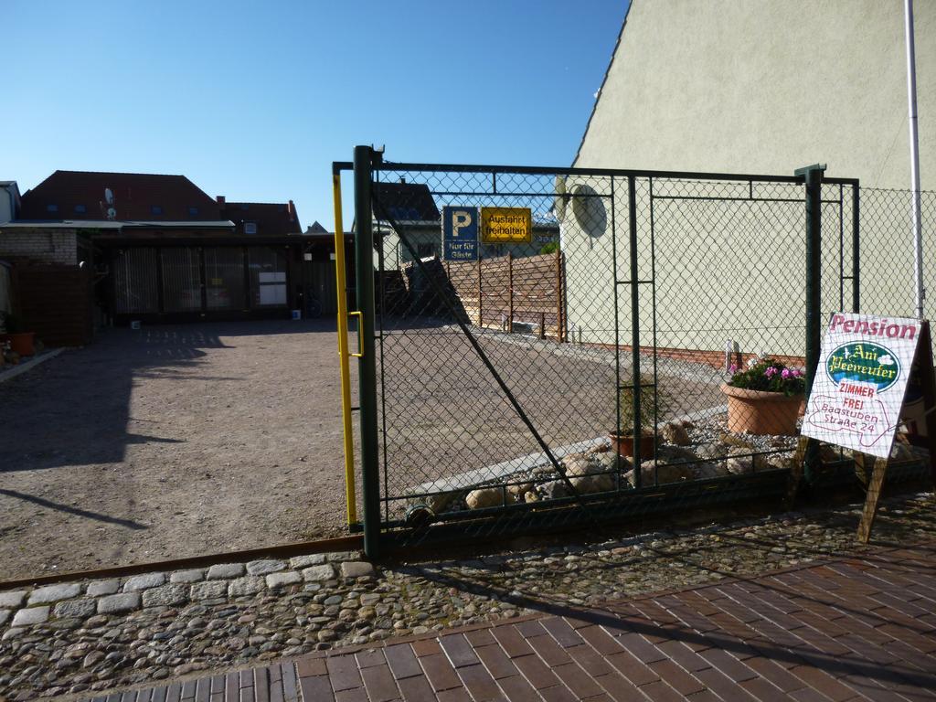 Pension Am Peeneufer Ug Wolgast Extérieur photo