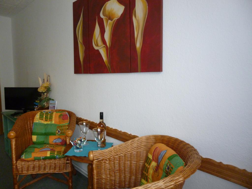 Pension Am Peeneufer Ug Wolgast Chambre photo